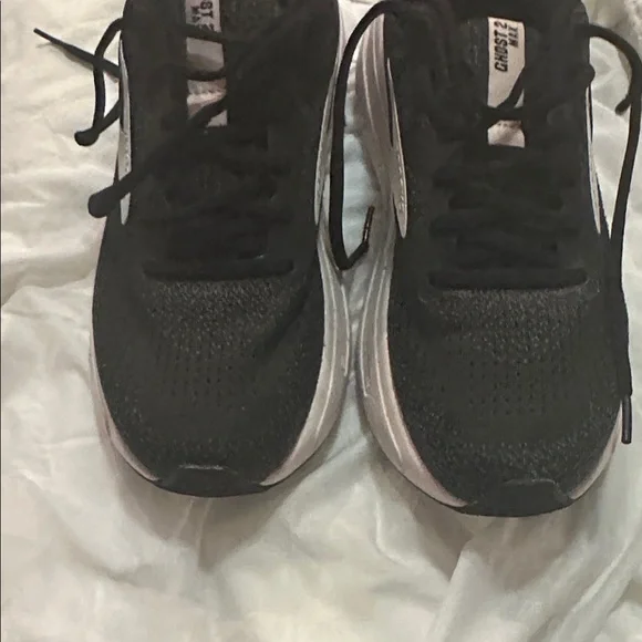 Brooks Women's Black and Light Pink Sneakers Ghost 2 Max size 9 - Picture 7 of 8